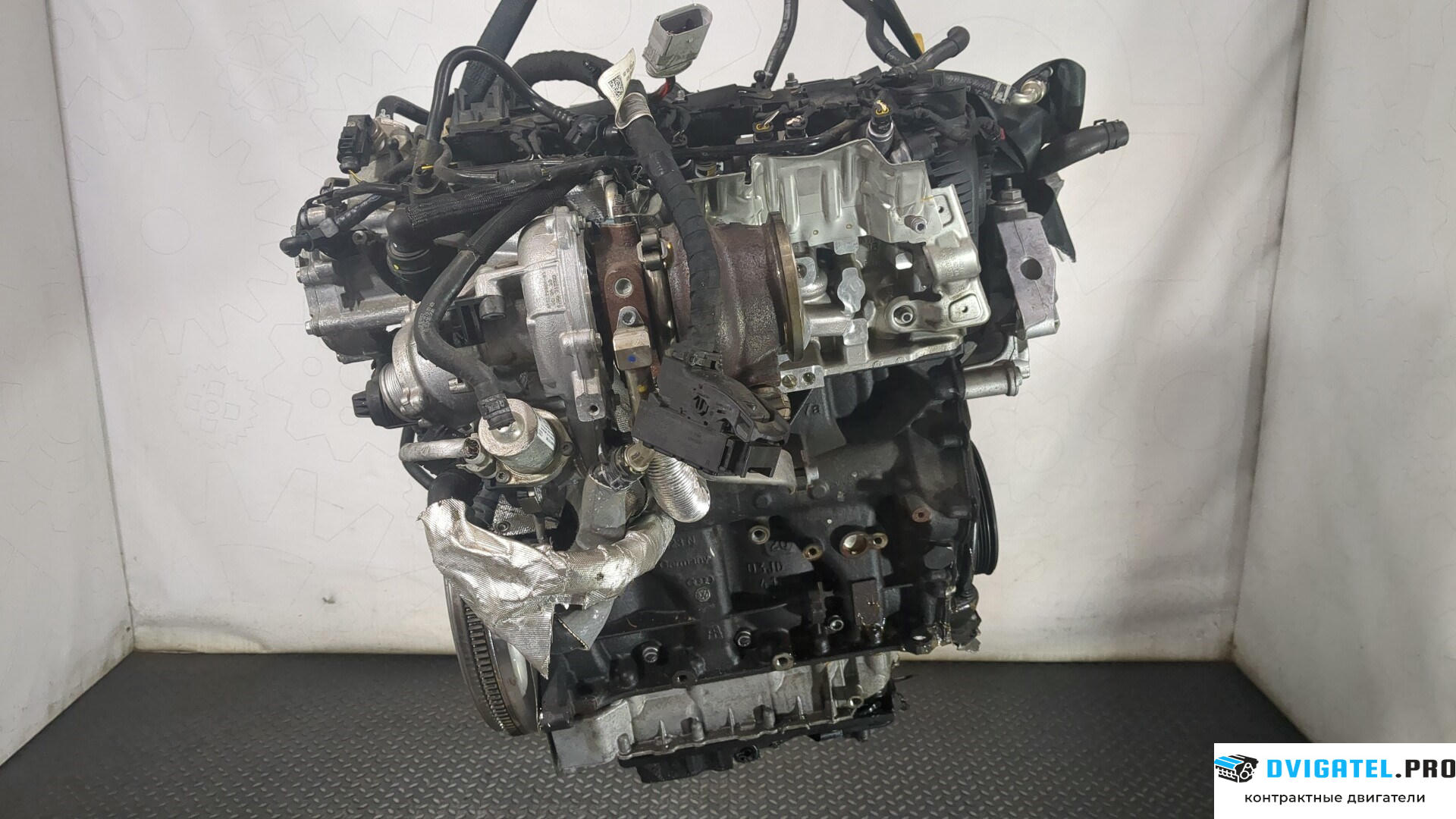 Двигатель Audi A3 8V 2016 - 2020 DHHA 2 л., Бензин, TFSI, артикул 8816041